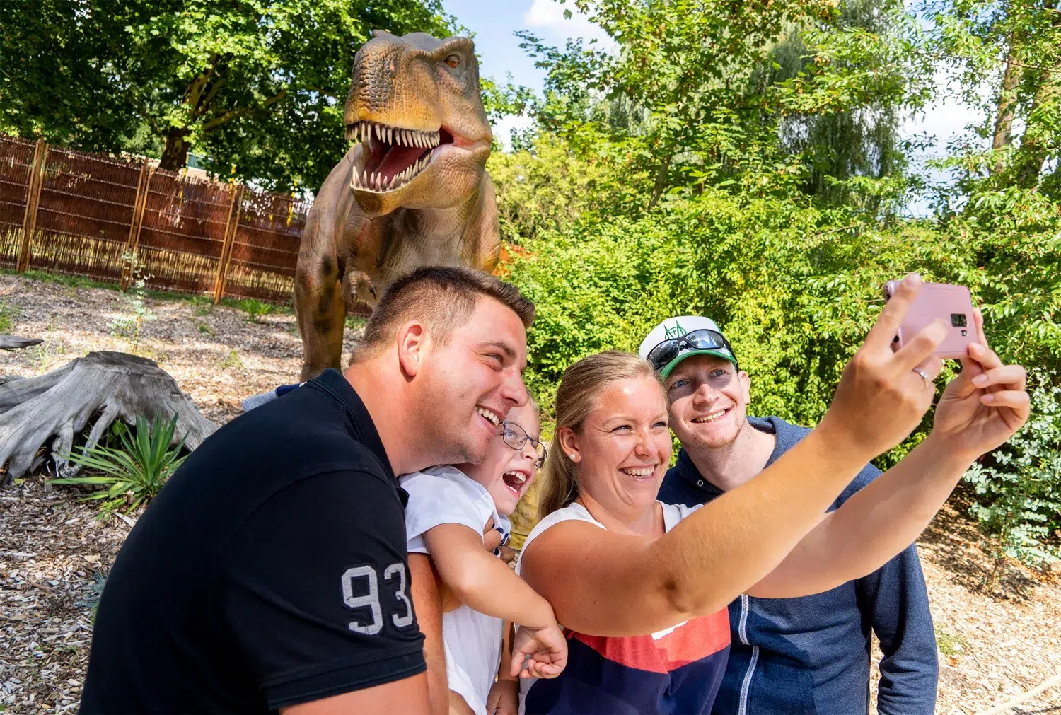 13-Serengeti-Park-Jurassic-Safari-1